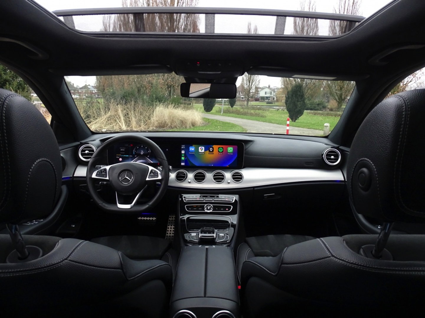 Mercedes-Benz E-Klasse 220 d automaat / Prestige Plus / AMG pakket / LED
