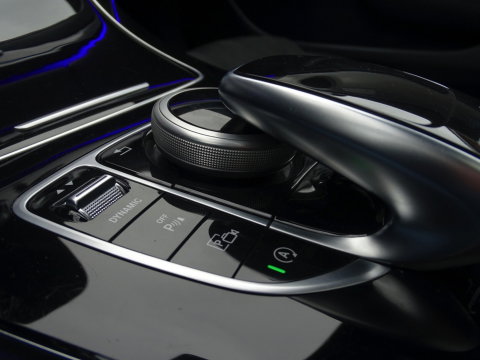 Mercedes-Benz E-Klasse 220 d automaat / Prestige Plus / AMG pakket / LED