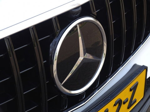 Mercedes-Benz E-Klasse 220 d automaat / Prestige Plus / AMG pakket / LED