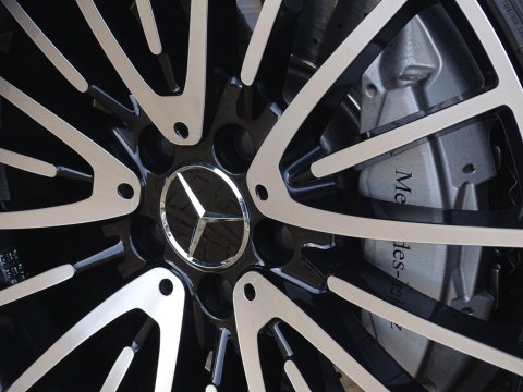 Mercedes-Benz E-Klasse 220 d automaat / Prestige Plus / AMG pakket / LED