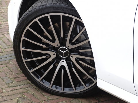 Mercedes-Benz E-Klasse 220 d automaat / Prestige Plus / AMG pakket / LED
