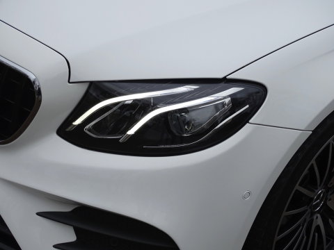 Mercedes-Benz E-Klasse 220 d automaat / Prestige Plus / AMG pakket / LED