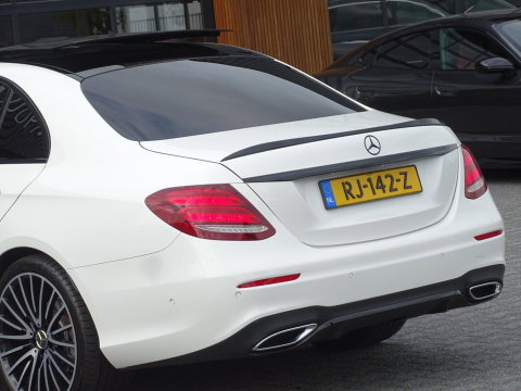 Mercedes-Benz E-Klasse 220 d automaat / Prestige Plus / AMG pakket / LED