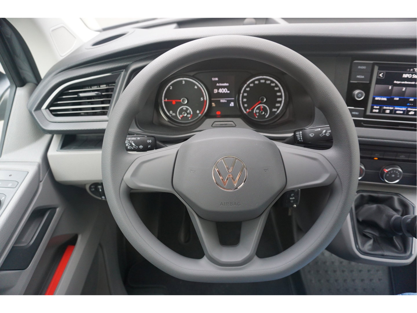 Volkswagen Transporter T6.1 2.0TDI 150PK BPM VRIJ!! App Connect, Cruise, Airco, Betimmering! NR. 731