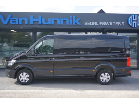 Volkswagen Crafter 35 177PK L3H2 AUT Facelift BPM VRIJ!! 13" Navi, Cam, Gev. Stoel, Alarm, LED!! NR. 344