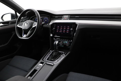Volkswagen Passat Variant 1.4 TSI PHEV GTE Business | Massage | Panoramadak | 360° Camera | ACC | Standkachel | DCC | Matrix LED