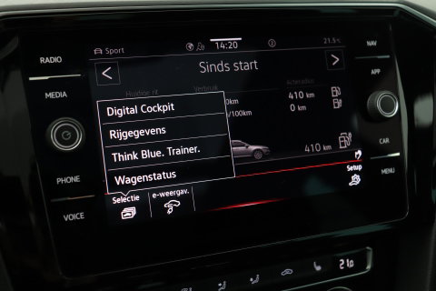 Volkswagen Passat Variant 1.4 TSI PHEV GTE Business | Massage | Panoramadak | 360° Camera | ACC | Standkachel | DCC | Matrix LED