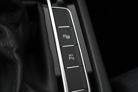 Volkswagen Passat Variant 1.4 TSI PHEV GTE Business | Massage | Panoramadak | 360° Camera | ACC | Standkachel | DCC | Matrix LED