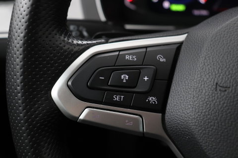 Volkswagen Passat Variant 1.4 TSI PHEV GTE Business | Massage | Panoramadak | 360° Camera | ACC | Standkachel | DCC | Matrix LED