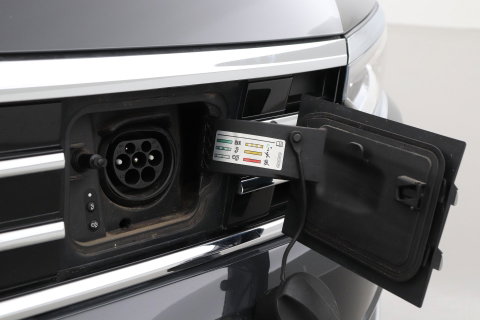 Volkswagen Passat Variant 1.4 TSI PHEV GTE Business | Massage | Panoramadak | 360° Camera | ACC | Standkachel | DCC | Matrix LED