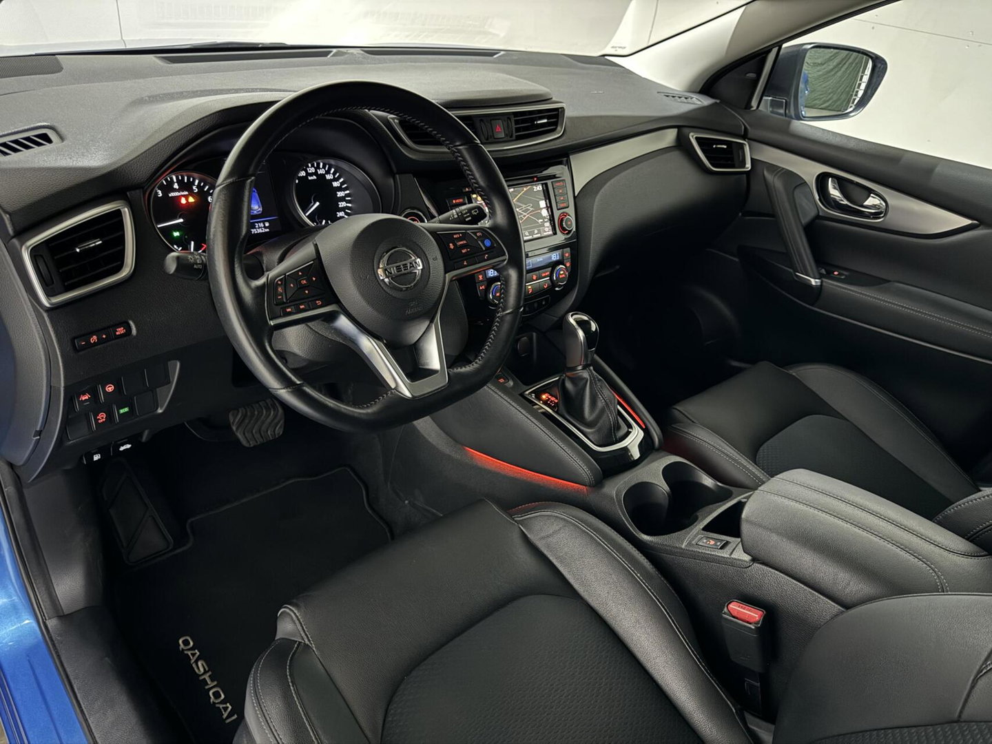 Nissan QASHQAI 1.3 DIG-T Tekna+ Pano 360° CarPlay Trekh. NAP