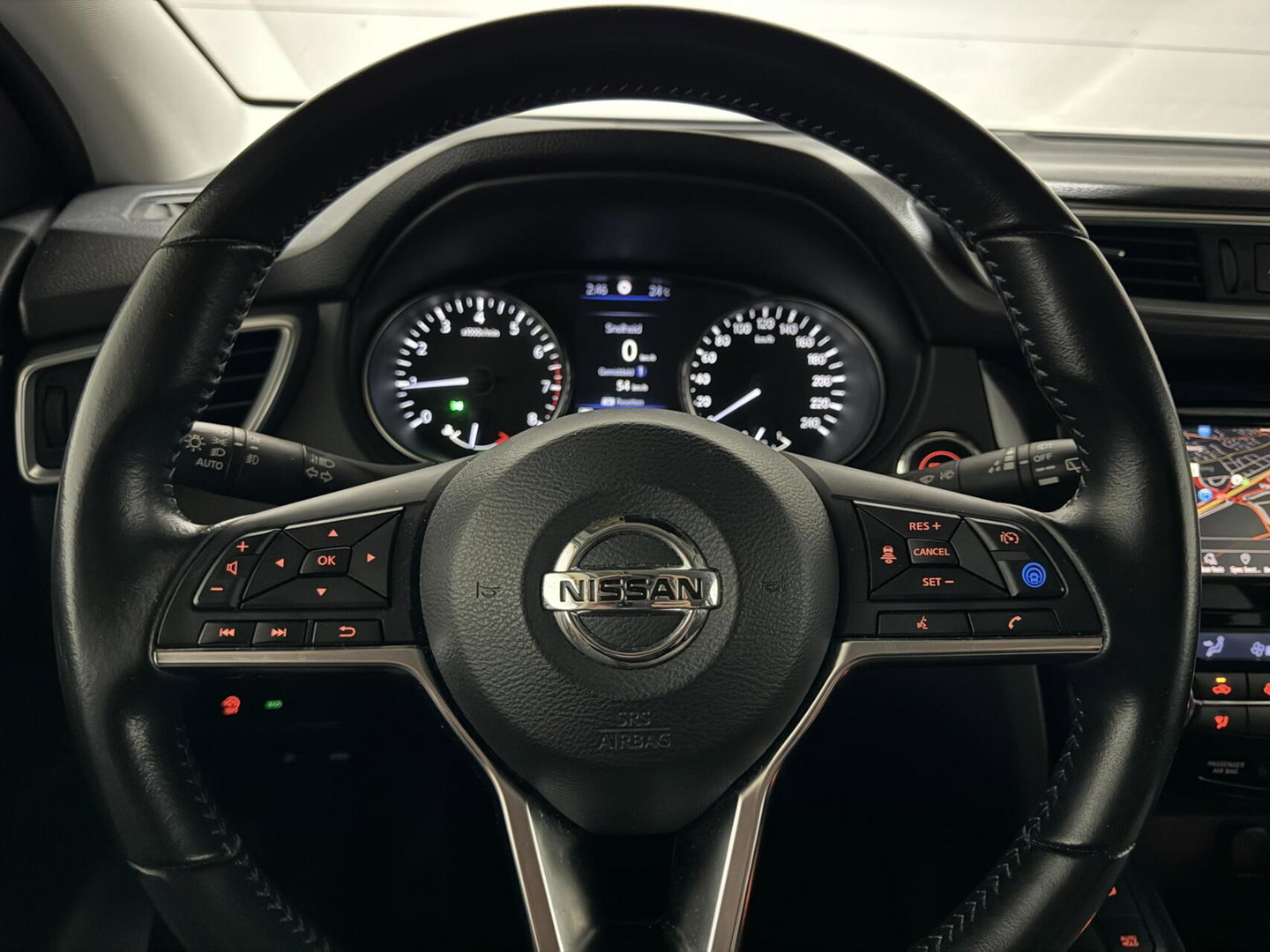 Nissan QASHQAI 1.3 DIG-T Tekna+ Pano 360° CarPlay Trekh. NAP