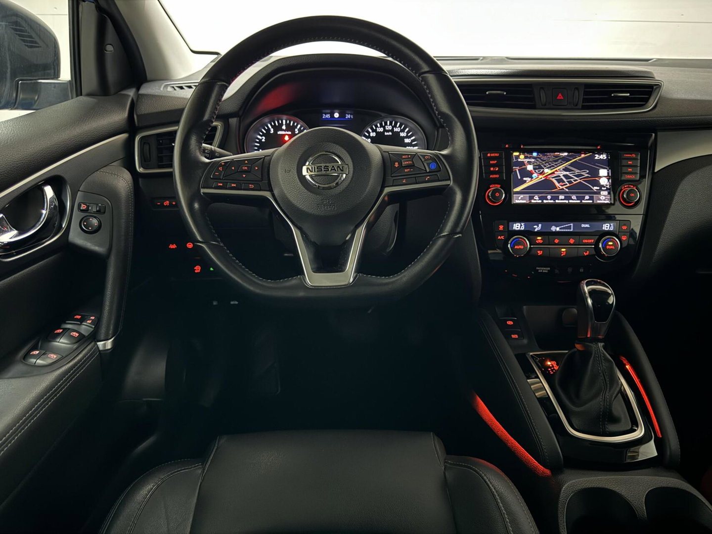 Nissan QASHQAI 1.3 DIG-T Tekna+ Pano 360° CarPlay Trekh. NAP