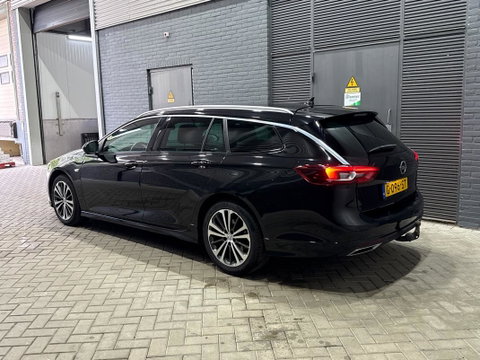 Opel Insignia Sports Tourer 1.5 Turbo Innovation | Panoramadak | Trekhaak | Camera | ACC | BLIS | Head-Up | 18 Inch