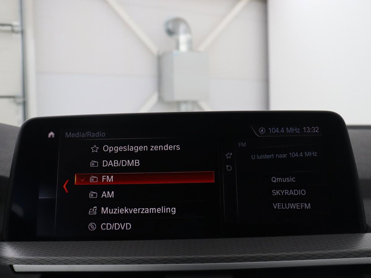 BMW X4 xDrive20i High Executive Edition M-sport | Panoramadak | Leder | Trekhaak | Camera | Sfeerverlichting | Stoelverwarming | Full LED | Climate control | Park assist | Cruise control |
