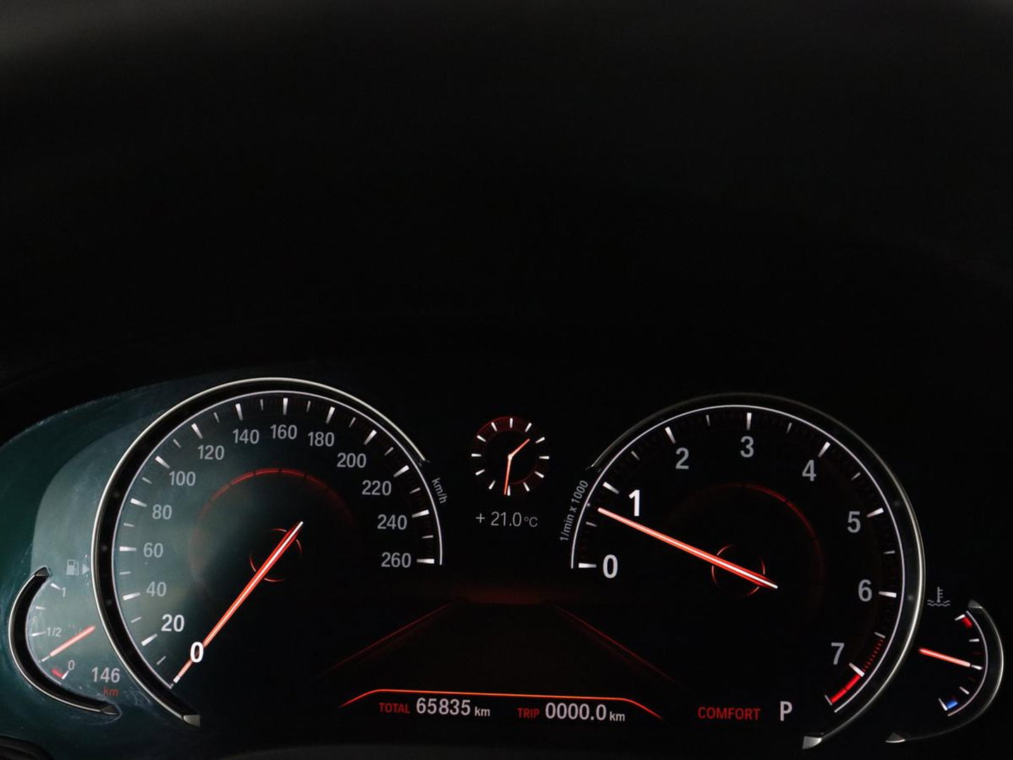 BMW X4 xDrive20i High Executive Edition M-sport | Panoramadak | Leder | Trekhaak | Camera | Sfeerverlichting | Stoelverwarming | Full LED | Climate control | Park assist | Cruise control |
