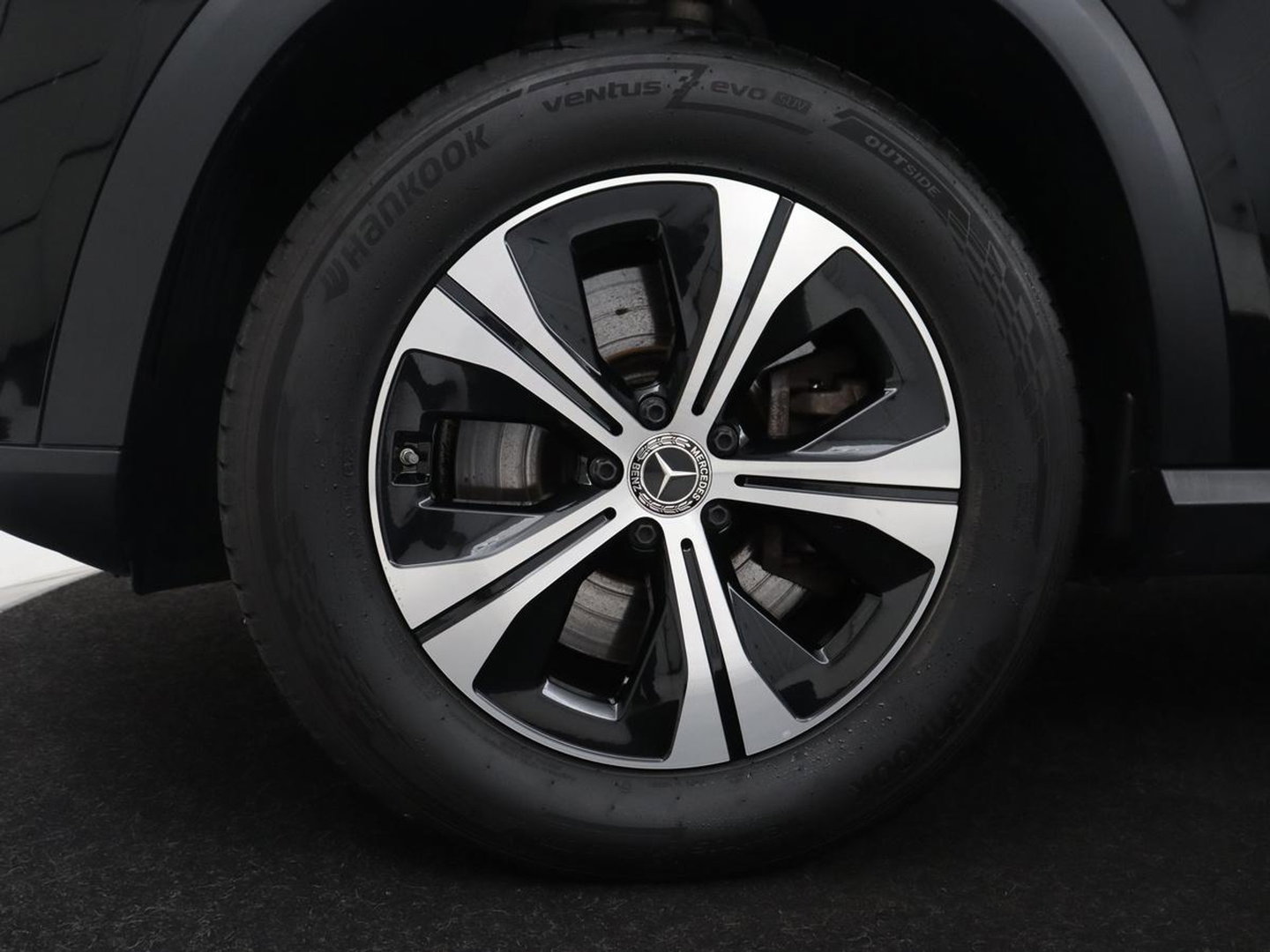 Mercedes-Benz GLE 350 e 4MATIC | SOH 96.4% | Leder | Trekhaak | Sfeerverlichting | Camera | Park assist | Full LED | Stoelverwarming | Cruise control | Navigatie |