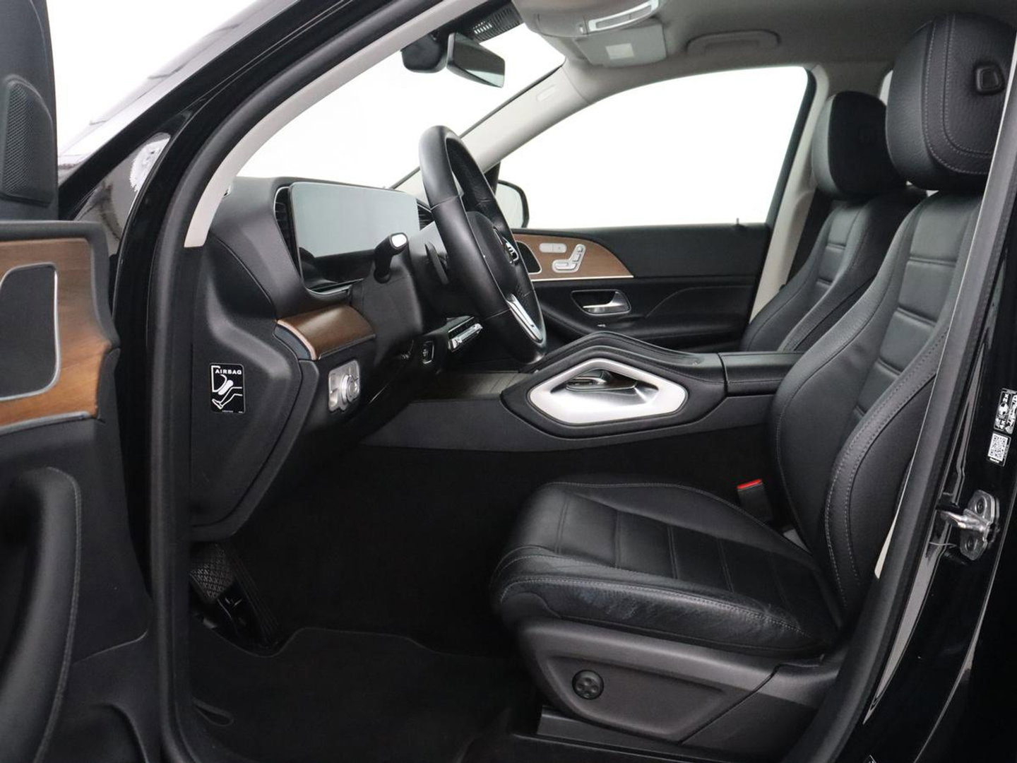 Mercedes-Benz GLE 350 e 4MATIC | SOH 96.4% | Leder | Trekhaak | Sfeerverlichting | Camera | Park assist | Full LED | Stoelverwarming | Cruise control | Navigatie |