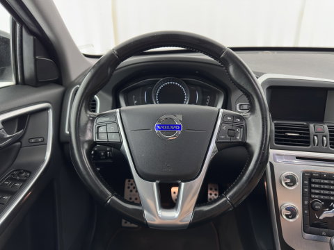 Volvo XC60 2.0 D3 FWD Ocean Race Aut. *LEATHER | HEATED-COMFORTSEATS | NAVI-FULLMAP | PRIVACY-GLASS | ECC | PDC | CRUISE | 18''ALU*