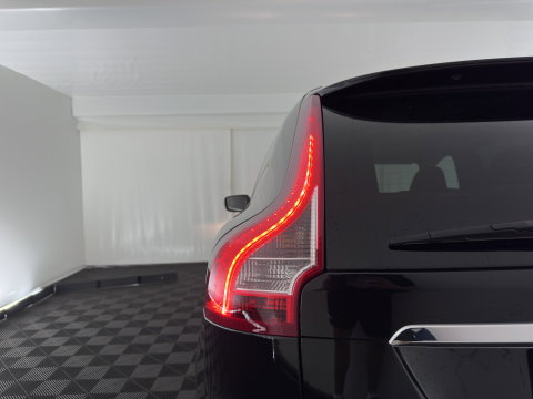 Volvo XC60 2.0 D3 FWD Ocean Race Aut. *LEATHER | HEATED-COMFORTSEATS | NAVI-FULLMAP | PRIVACY-GLASS | ECC | PDC | CRUISE | 18''ALU*