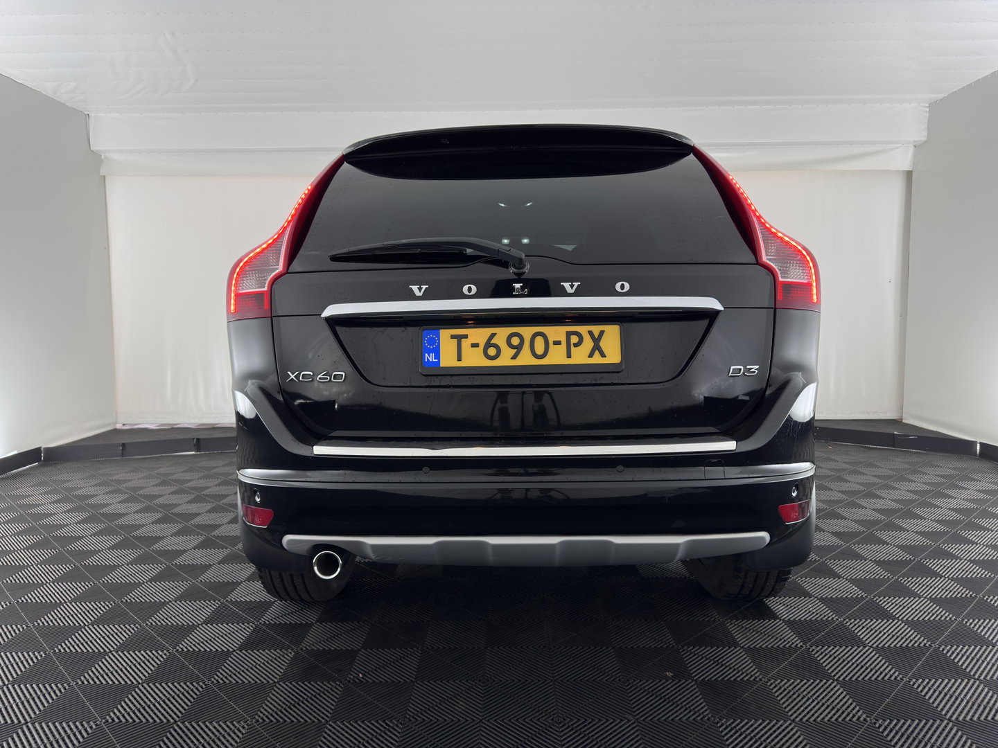 Volvo XC60 2.0 D3 FWD Ocean Race Aut. *LEATHER | HEATED-COMFORTSEATS | NAVI-FULLMAP | PRIVACY-GLASS | ECC | PDC | CRUISE | 18''ALU*