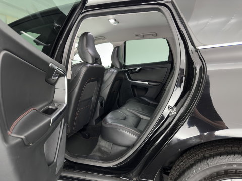 Volvo XC60 2.0 D3 FWD Ocean Race Aut. *LEATHER | HEATED-COMFORTSEATS | NAVI-FULLMAP | PRIVACY-GLASS | ECC | PDC | CRUISE | 18''ALU*