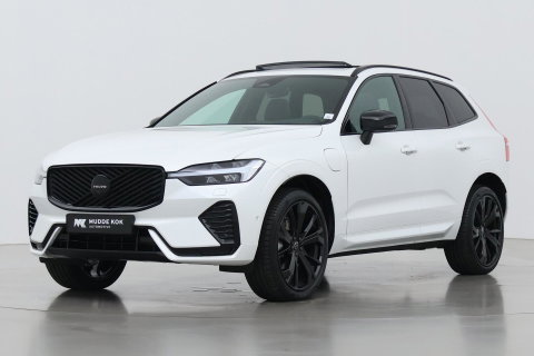 Volvo XC60 T6 Plus Black Edition | Harman/Kardon | Pilot Assist | Panoramadak | 360° Camera | Head-Up | Stoel+Stuurverwarming | 21 Inch
