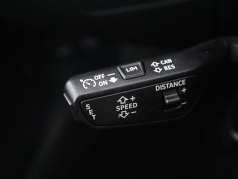 Audi A3 Limousine 35 TFSI Advanced edition | Camera | LED | Apple Carplay | Adapt. Cruise |