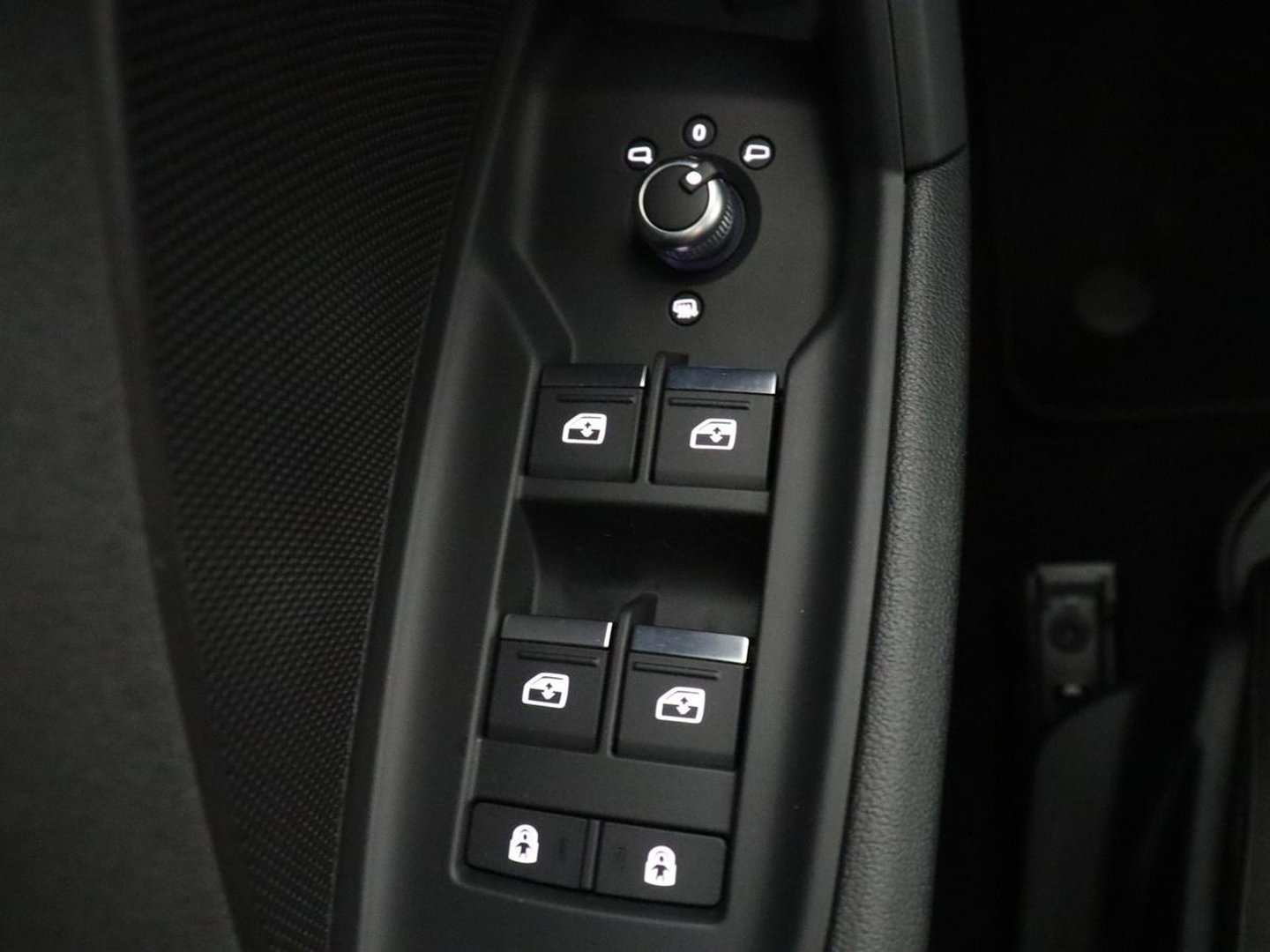 Audi A3 Limousine 35 TFSI Advanced edition | Camera | LED | Apple Carplay | Adapt. Cruise |