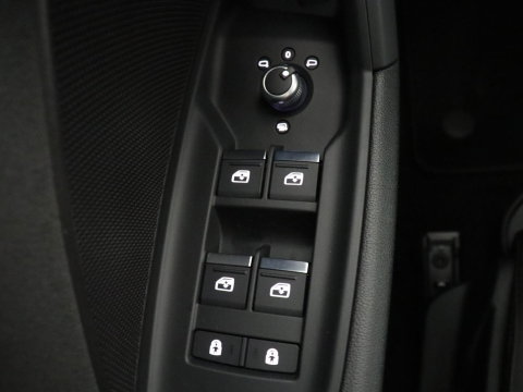 Audi A3 Limousine 35 TFSI Advanced edition | Camera | LED | Apple Carplay | Adapt. Cruise |