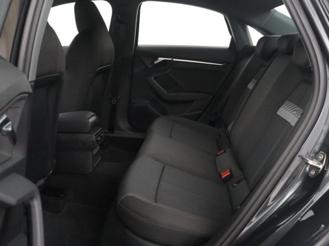 Audi A3 Limousine 35 TFSI Advanced edition | Camera | LED | Apple Carplay | Adapt. Cruise |