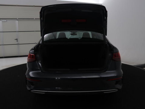 Audi A3 Limousine 35 TFSI Advanced edition | Camera | LED | Apple Carplay | Adapt. Cruise |