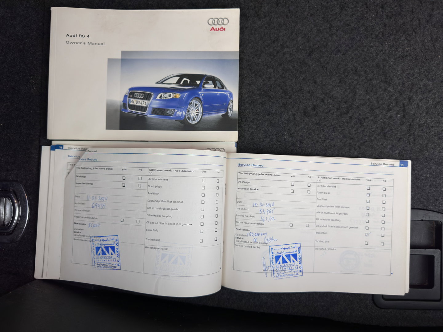 Audi A4 Limousine 4.2 V8 RS 4 Quattro