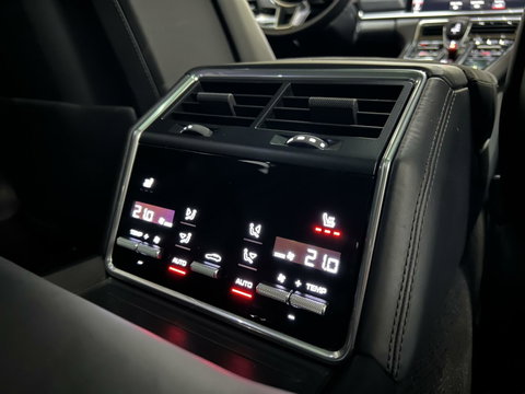 Porsche Panamera 4.0 GTS Sport Chrono Luchtver Bose