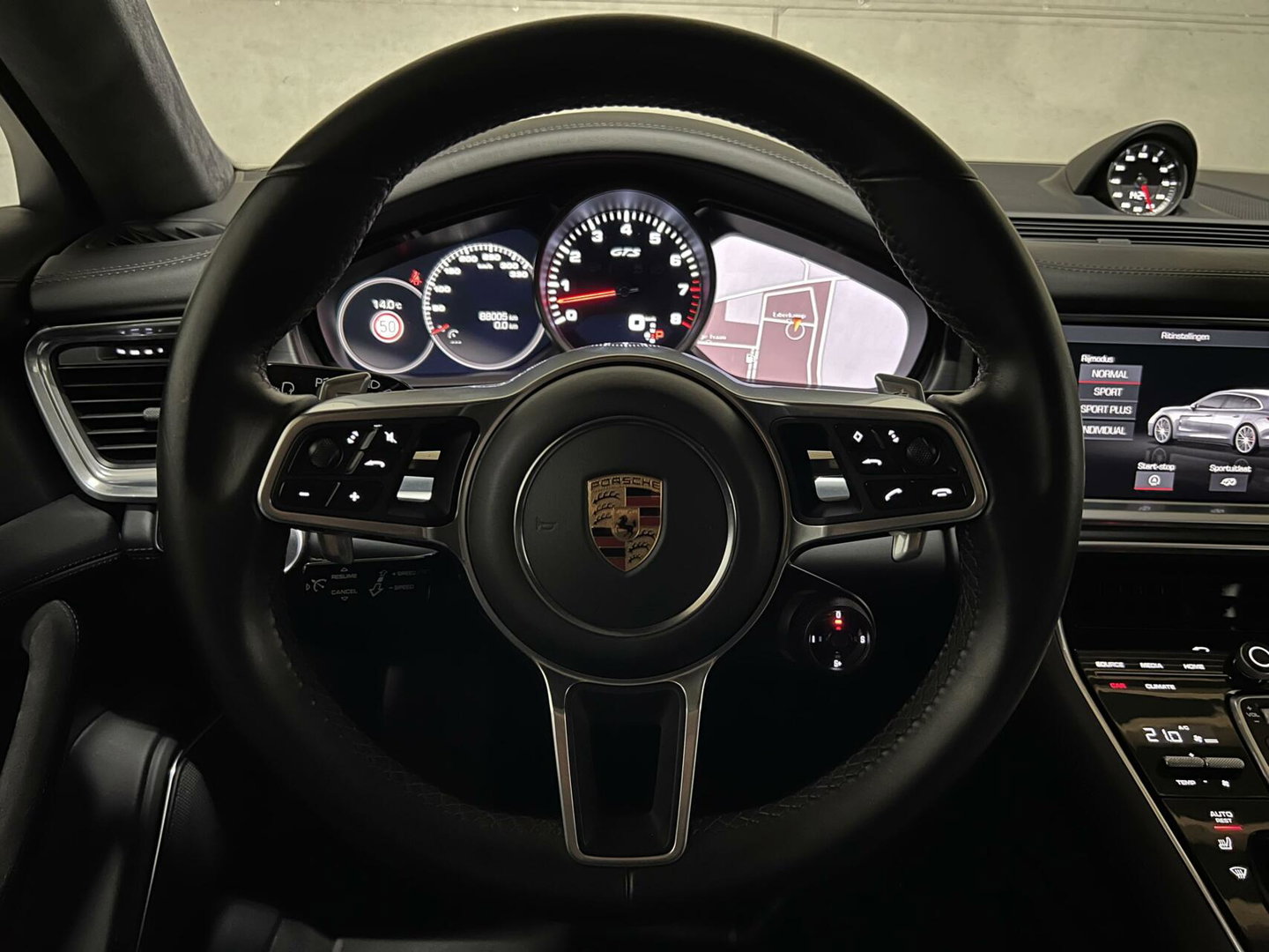 Porsche Panamera 4.0 GTS Sport Chrono Luchtver Bose