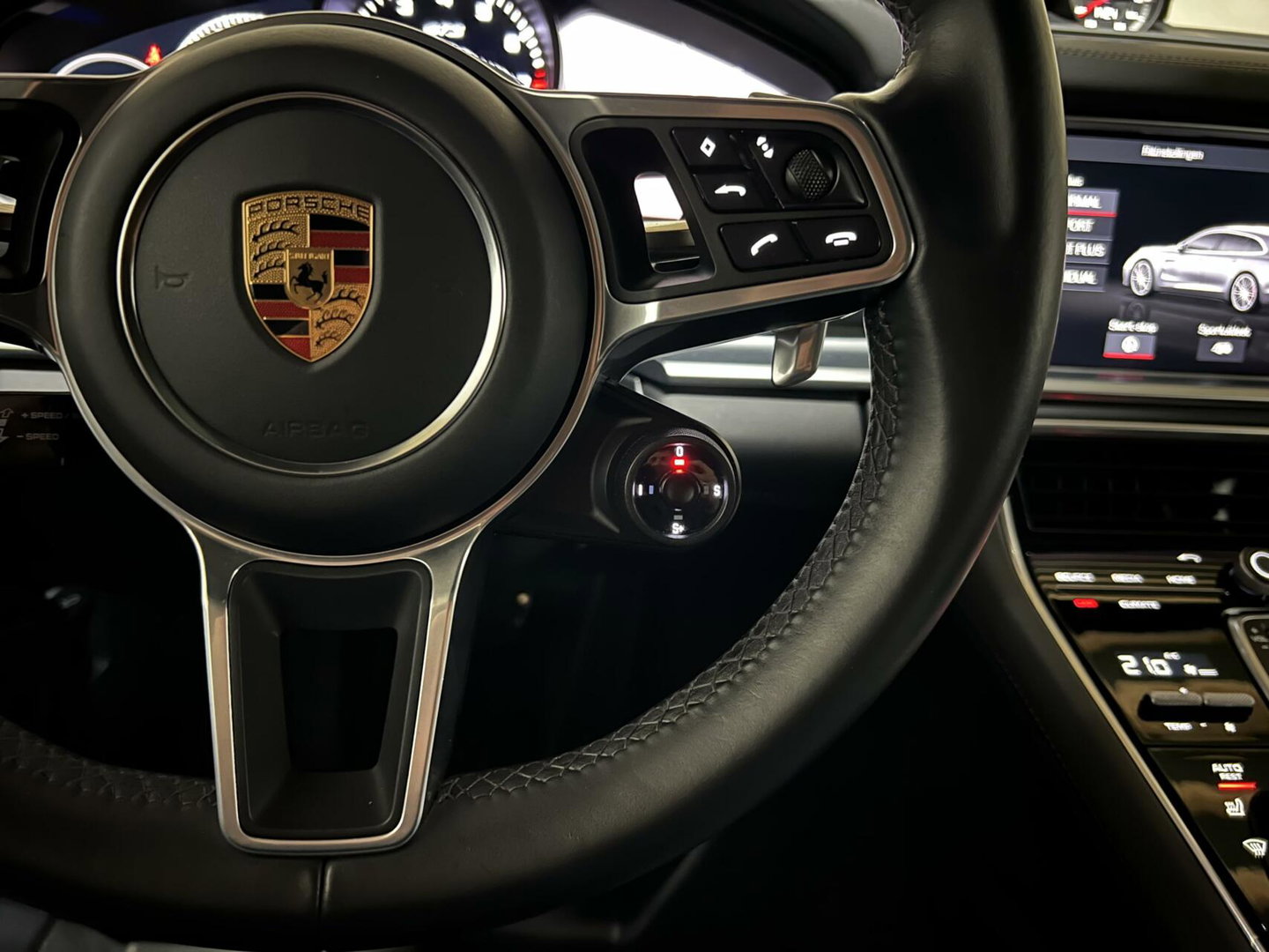 Porsche Panamera 4.0 GTS Sport Chrono Luchtver Bose