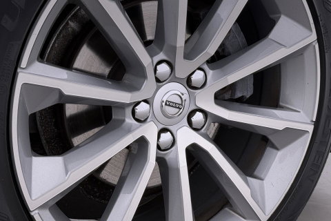 Volvo V60 2.0 D4 Inscription | Harman/Kardon | Pilot-assist | BLIS | Trekhaak | Stoelverwarming | Carplay | ACC