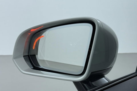 Volvo V60 2.0 D4 Inscription | Harman/Kardon | Pilot-assist | BLIS | Trekhaak | Stoelverwarming | Carplay | ACC