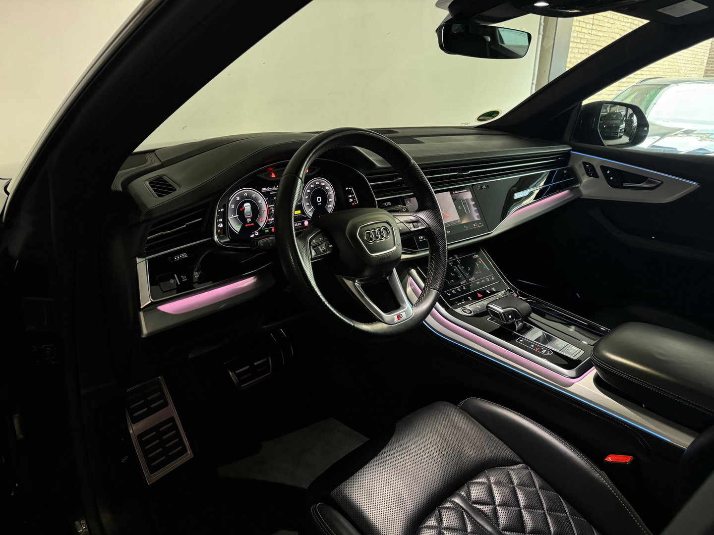 Audi Q8 60 TFSI e quattro Competition Pano|Carbon|Trekhaak|Massage