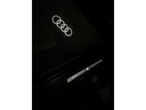 Audi Q8 60 TFSI e quattro Competition Pano|Carbon|Trekhaak|Massage