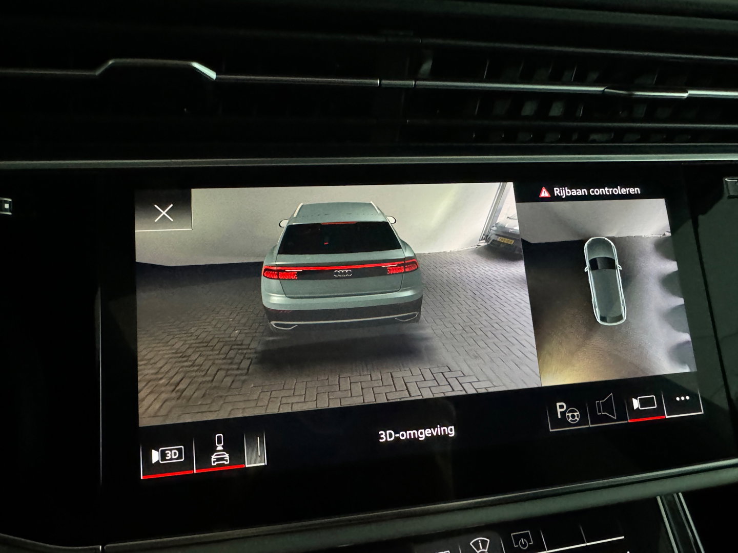Audi Q8 60 TFSI e quattro Competition Pano|Carbon|Trekhaak|Massage