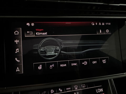 Audi Q8 60 TFSI e quattro Competition Pano|Carbon|Trekhaak|Massage