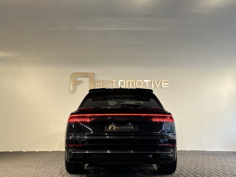 Audi Q8 60 TFSI e quattro Competition Pano|Carbon|Trekhaak|Massage