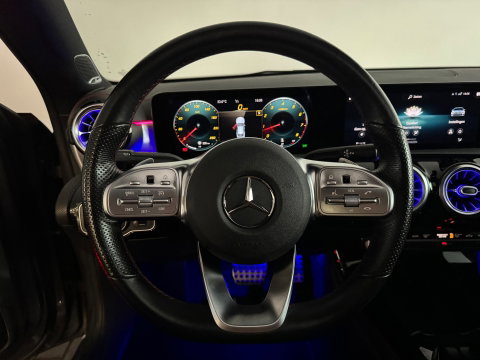Mercedes-Benz CLA-Klasse 220 4MATIC AMG Pano|Burmester|BlindSpot|Camera