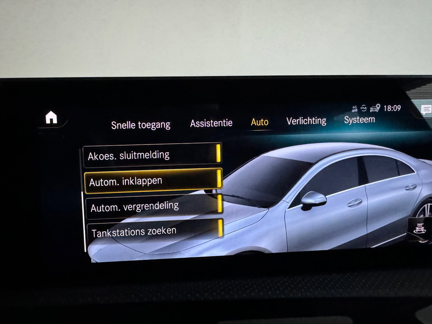 Mercedes-Benz CLA-Klasse 220 4MATIC AMG Pano|Burmester|BlindSpot|Camera