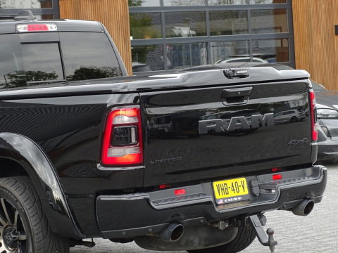 Dodge Ram 1500 5.7 V8 402PK 4X4 Limited / Harman Kardon / pano / *NAP* / BTW