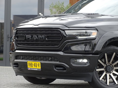 Dodge Ram 1500 5.7 V8 402PK 4X4 Limited / Harman Kardon / pano / *NAP* / BTW