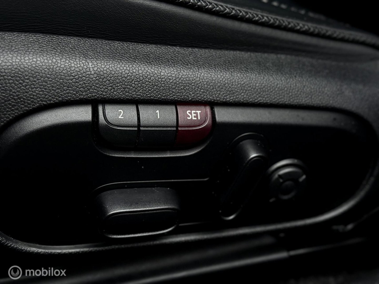 MINI Clubman 2.0 JCW ALL4 Chili | Pano | HUD | Harman Kardon