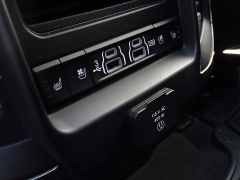 Dodge Ram 1500 5.7 V8 402PK 4X4 Limited / Harman Kardon / pano / *NAP* / BTW