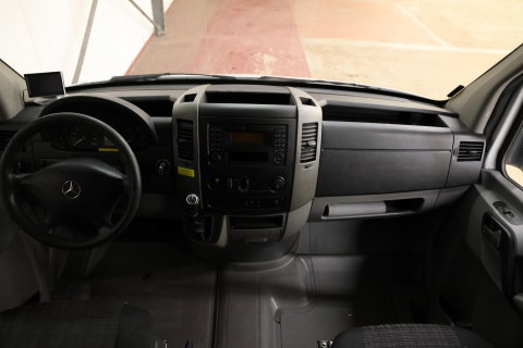Mercedes-Benz Sprinter 311 2.2 CDI AUTOMAAT L3H2 POST NL EURO 6